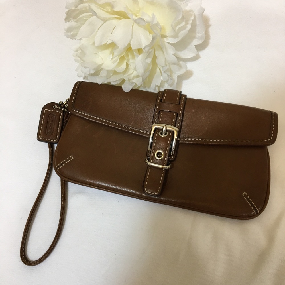 Vintage Coach Brown Leather Wristlet